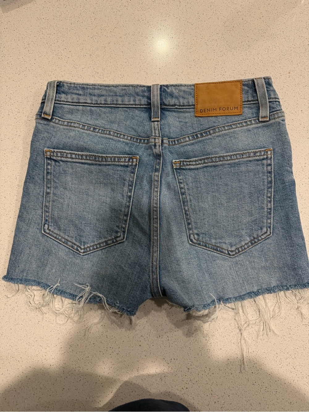 Denim Forum by Aritzia Jean Shorts Raw Hem Size 26